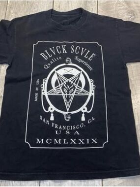 Black scale women’s tshirt awesome occult symbols medium